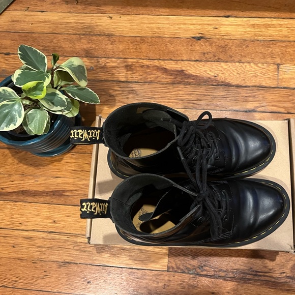 Doc Martens Clemency heeled boots - Picture 4 of 5